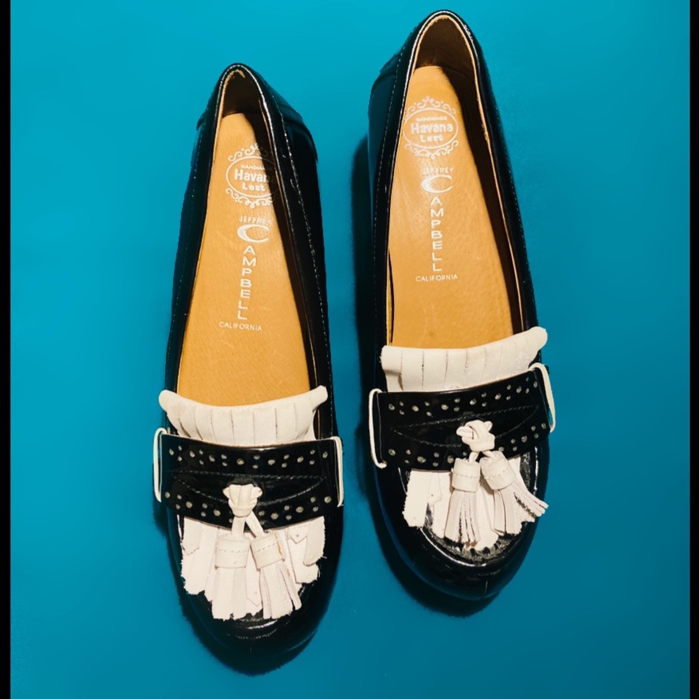 JEFFERY CAMPBELL Black Patent Leather Fringe Tassel Platform Loafers - size US 8